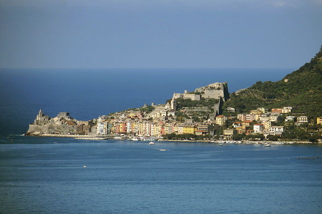 The Scola Tower In Italy The Magnificent Half Ruined Fortress Of The Gulf Of Poets Abandoned Spaces