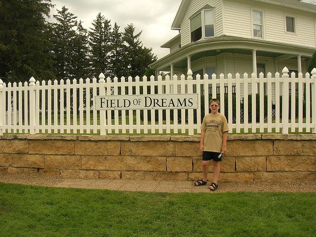 Walking in the Field of Dreams Movie Site