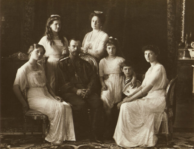 Portrait of the Romanov family.