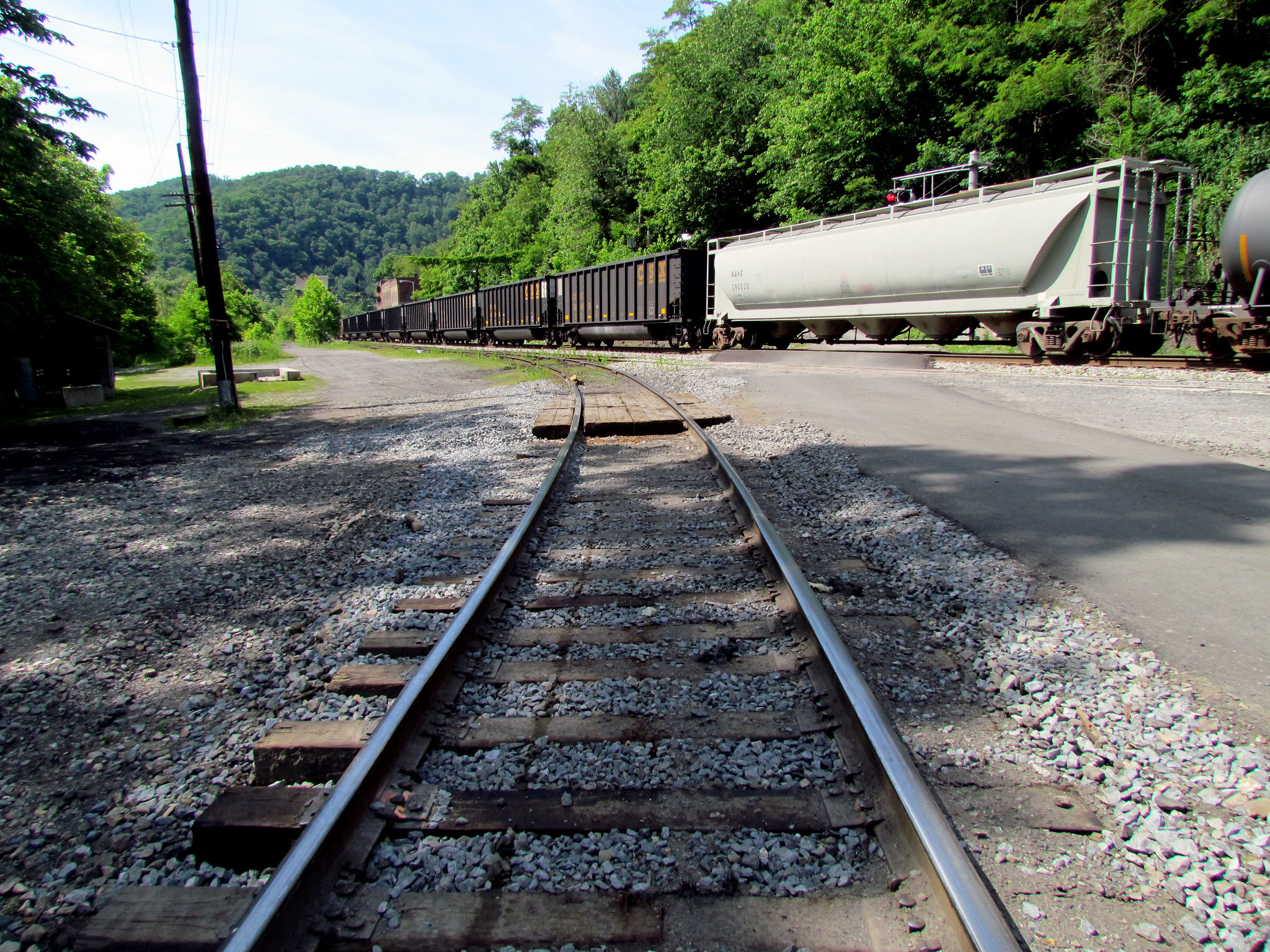 The Story Behind This West Virginia Ghost Town - Abandoned Spaces