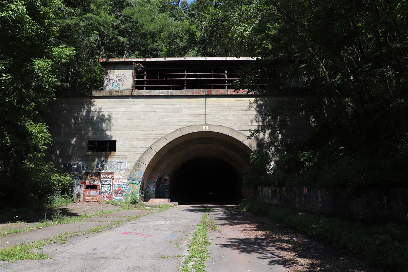 Rays Hill Tunnel – Abandoned Pennsylvania Turnpike - Abandoned Spaces