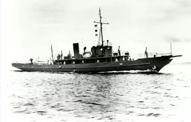 USS Sachem (SP-192) at sea