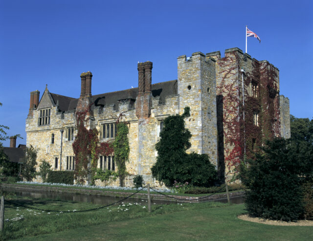 Exterior of Hever Castle